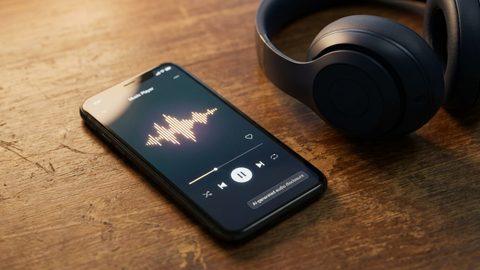 אפל תחייב חברות תקליטים לסמן ב-Apple Music שירים שנוצרו ב-AI