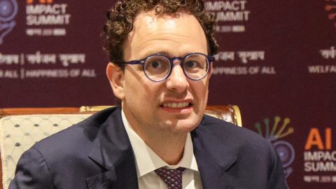 אנתרופיק מנתקת את מודלי ה-Claude מהרשת בזמן מבדקי ההערכה