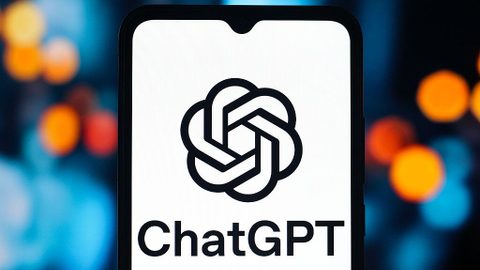 תביעה נגד OpenAI: אימנה את ChatGPT על מידע אישי של ילדים